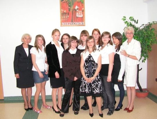 Wolontariuszki zebrały ponad 400 kg żywności