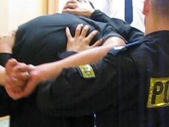 Wpadł na włamaniu, a na koncie ma 8 przestępstw