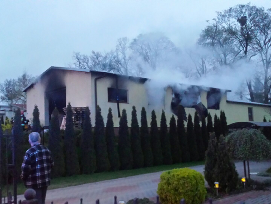 Wstępnie znana przyczyna wybuchu pożaru w hali przy ul. Świętopełka