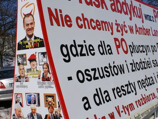 Wstrząśnięty wasalską  &quot;współpracą&quot;