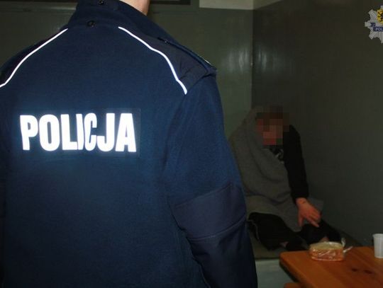 Wszedł cichaczem do biura prezesa i go okradł