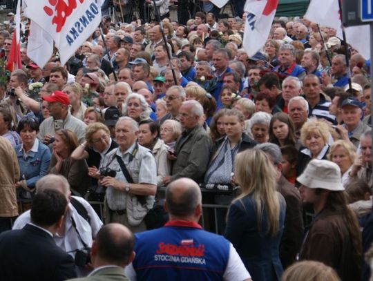 WYBORY PREZYDENCKIE. Kaczyński z Solidarnością w Gdańsku, Komorowski z Platformą w Sopocie