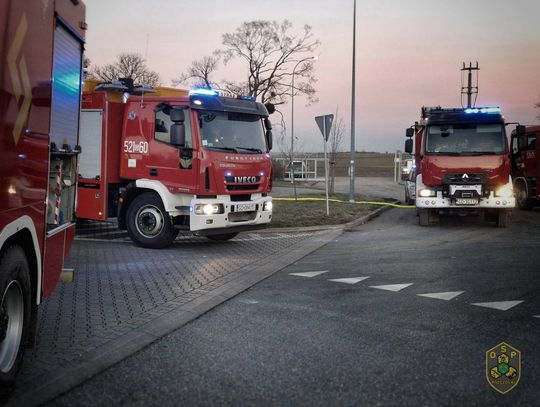 Wyciek gazu na stacji paliw przy autostradzie A1. Interweniowała specjalistyczna grupa ze Starogardu Gdańskiego