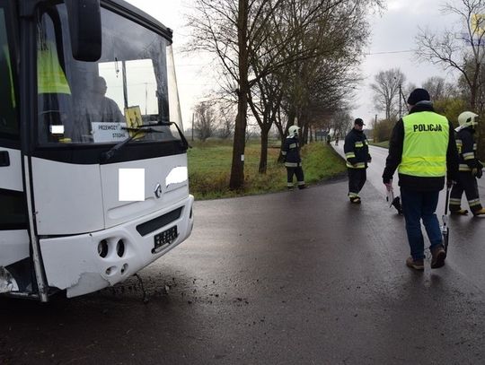 Wypadek autobusu szkolnego