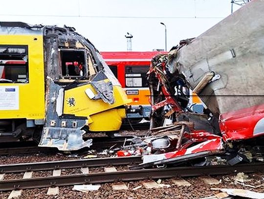 Wypadek kolejowy w Gdyni. Jednym z pojazdów był pociąg relacji Malbork – Gdynia !!