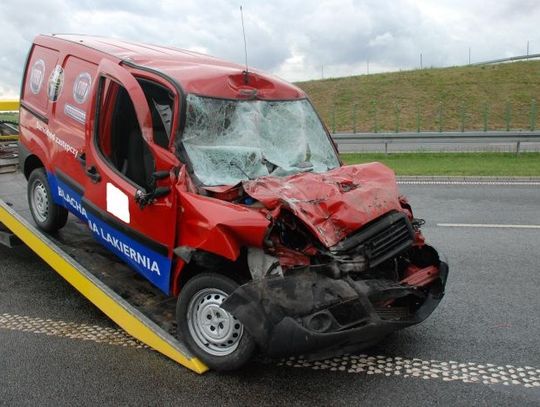 Wypadek na autostradzie A-1. Zginęła kobieta 