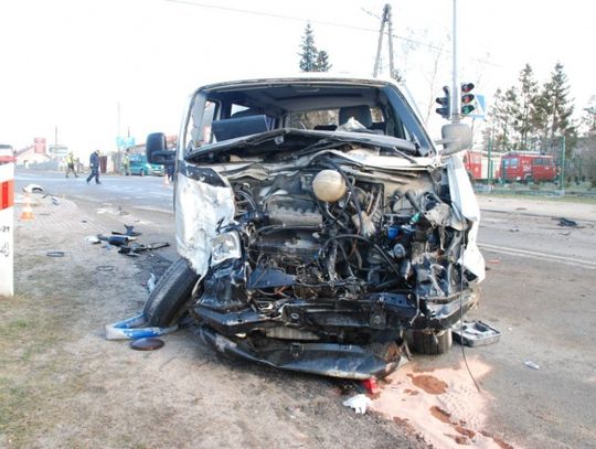 Wypadek w Gołębiewie, dwie osoby ranne