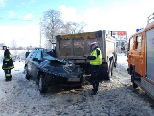 Wypadek w Karczemkach, ranny kierowca