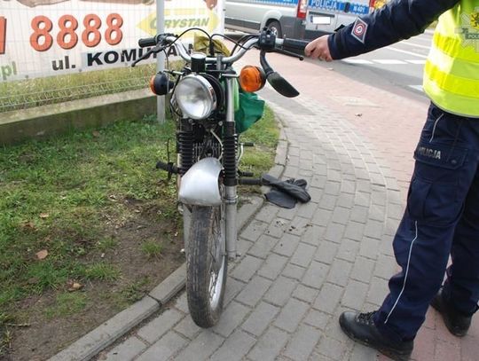 Wypadek w Pruszczu. Ranny 71-letni motorowerzysta