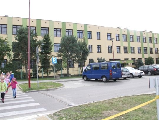 Wyprawka i stypendium szkolne - sprawdź czy możesz skorzystać