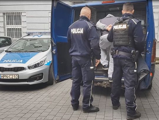 Wysłał do Anglii przesyłkę. Z marihuaną.