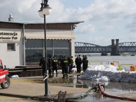 Wysoka fala minęła Tczew – niebezpieczna woda powoli opada