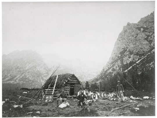 Wystawa: „U podnóża Tatr. Kultura górali podhalańskich”