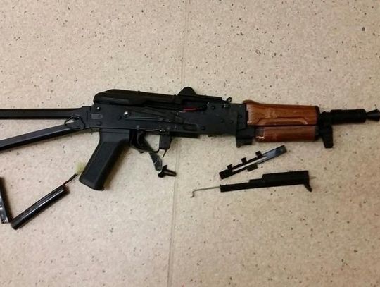 Z karabinem wbiegł podczas mszy świętej