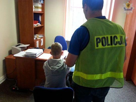 Zaalarmował policję, że ma bombę