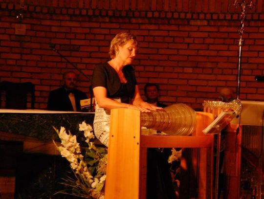  Zachwycili spokojnymi dźwiękami i poezją ks. Pasierba