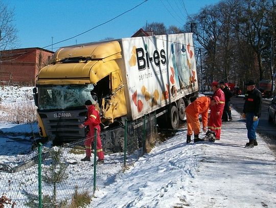 Zamieć - paraliż na drogach Trójmiasta i Pomorza