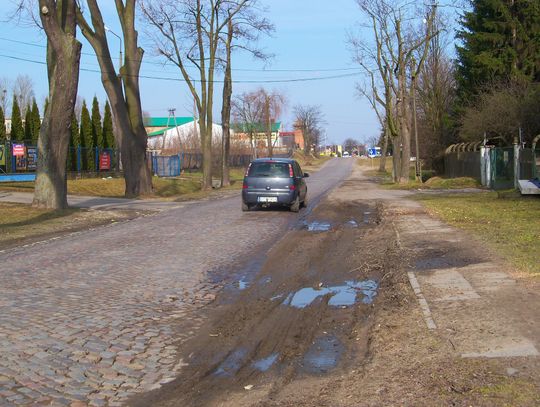 Zamieszanie z pieniędzmi na remont ul. 30 Stycznia