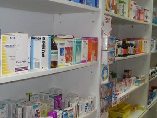 Zamknęli aptekę w galerii. Ludzi zostawili na lodzie