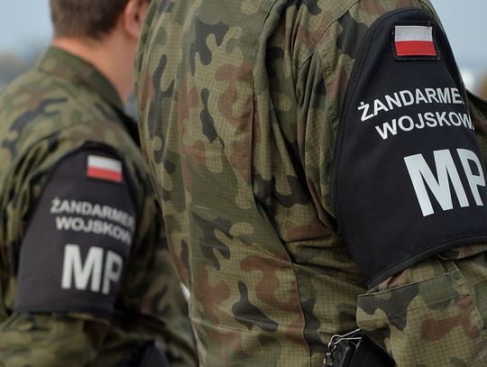 Żandarmeria wojskowa poszukuje świadków wypadku drogowego