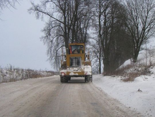 Zasypane drogi przedmiotem sporu radnych