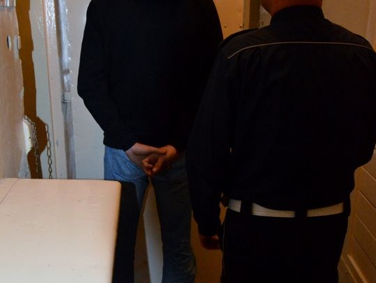 Zatrzymali do kontroli drogowej i znaleźli... biały proszek