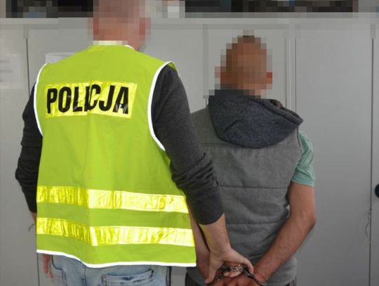 Zatrzymani mężczyźni podejrzani o włamanie i kradzież butli z gazem