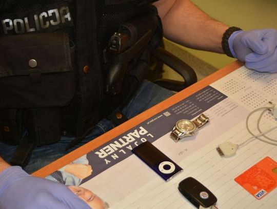 Zatrzymani złodzieje samochodu