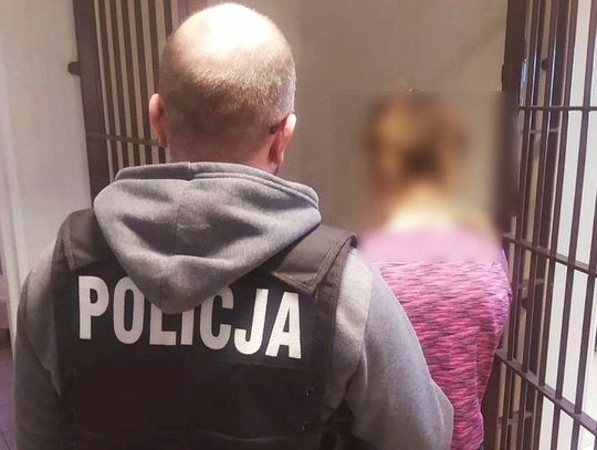 Zatrzymanie poszukiwanej młodej kobiety z narkotykami. Miała przy sobie m.in. amfetaminę...