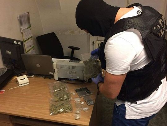 Zatrzymano 44-letniego gdańszczanina podejrzanego o posiadanie znacznej ilości narkotyków. 