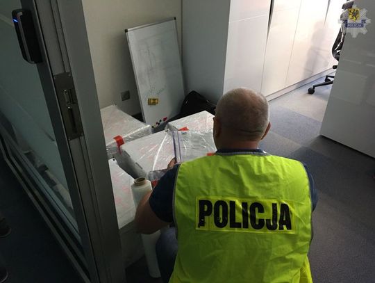 Zatrzymano osoby podejrzane narażanie skrabu państwa na straty 60 mln złotych