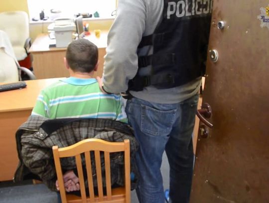 Zatrzymano podpalacza samochodu [FILM]