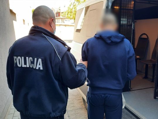 Zatrzymano poszukiwanego listem gończym za oszustwa