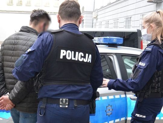 Zatrzymany za kradzież z włamaniem 32-latek, odpowie również za inne przestępstwa