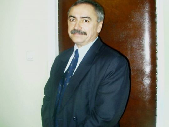 Zawieszony dyrektor ZOZ Janusz B. broni się...