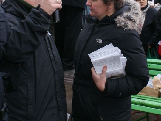 Zbezczeszczenie cudownego obrazu Czarnej Madonny. Msza święta ekspiacyjna i marsz pokutny w Gdańsku