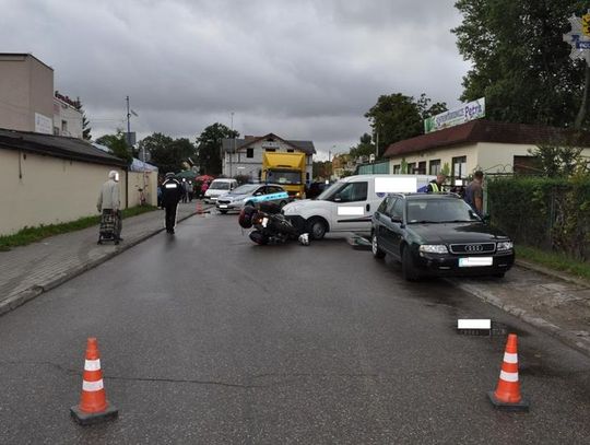 Zderzenie fiata z motocyklem na ul. Krótkiej