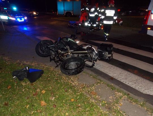 Zderzenie motocyklu z samochodem osobowym na Al. Niepodległości