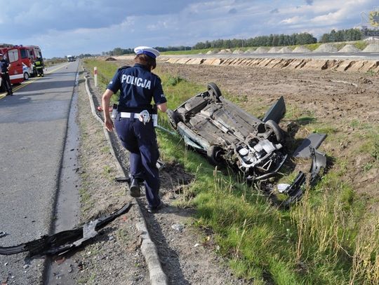 Zderzenie Opla z ciężarówką na DK7