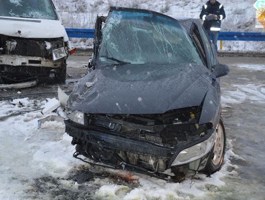 Zderzenie Opla z Mercedesem w Rybnie