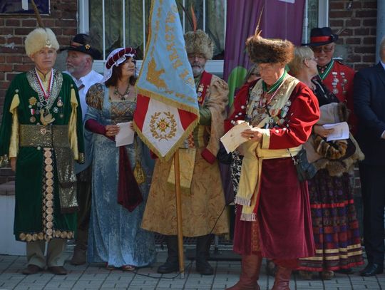 ZDJĘCIA, FILM: Turniej strzelecki z okazji XX-lecia reaktywacji Bractwa Kurkowego