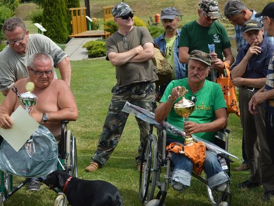 (ZDJĘCIA) Nagrody trafiły do wszystkich. Zawody wędkarskie Domów Pomocy Społecznej