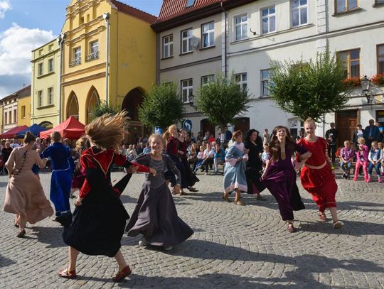 (ZDJĘCIA) To była impreza! Takiej &quot;starówki&quot; potrzebuje Gniew!