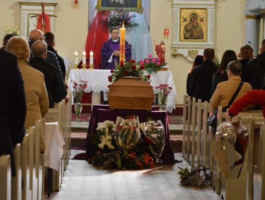 ZDJĘCIA: W niebie też potrzebują muzykantów. Pogrzeb "Grajka z Rynku". 