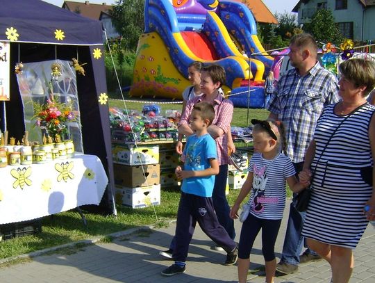 (ZDJĘCIA) W Swarożynie na koniec lata piekli ziemniaki