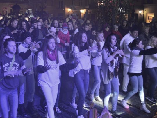 (ZDJĘCIA) Wszyscy Święci na balu! (cz.2)