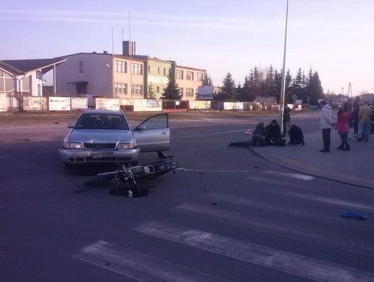  ZDJĘCIA. Wymusił pierwszeństwo i uderzył w motorowerzystę