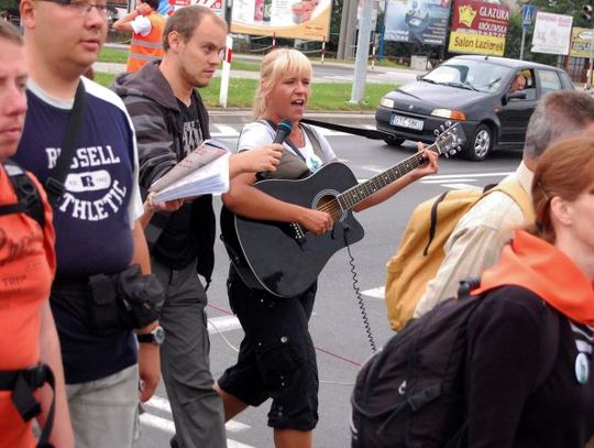 Ze  śpiewem na ustach wyruszyli na Jasną Górę!