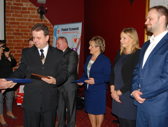 Zgłoś kandydatów do nagrody starosty