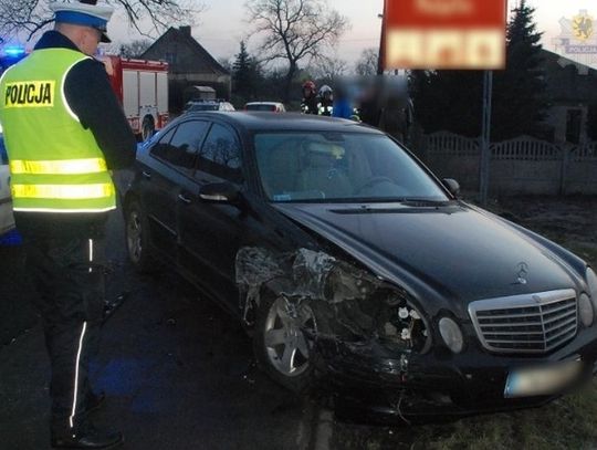 Zjechał na przeciwny pas i... Trzy auta rozbite w Rudnie